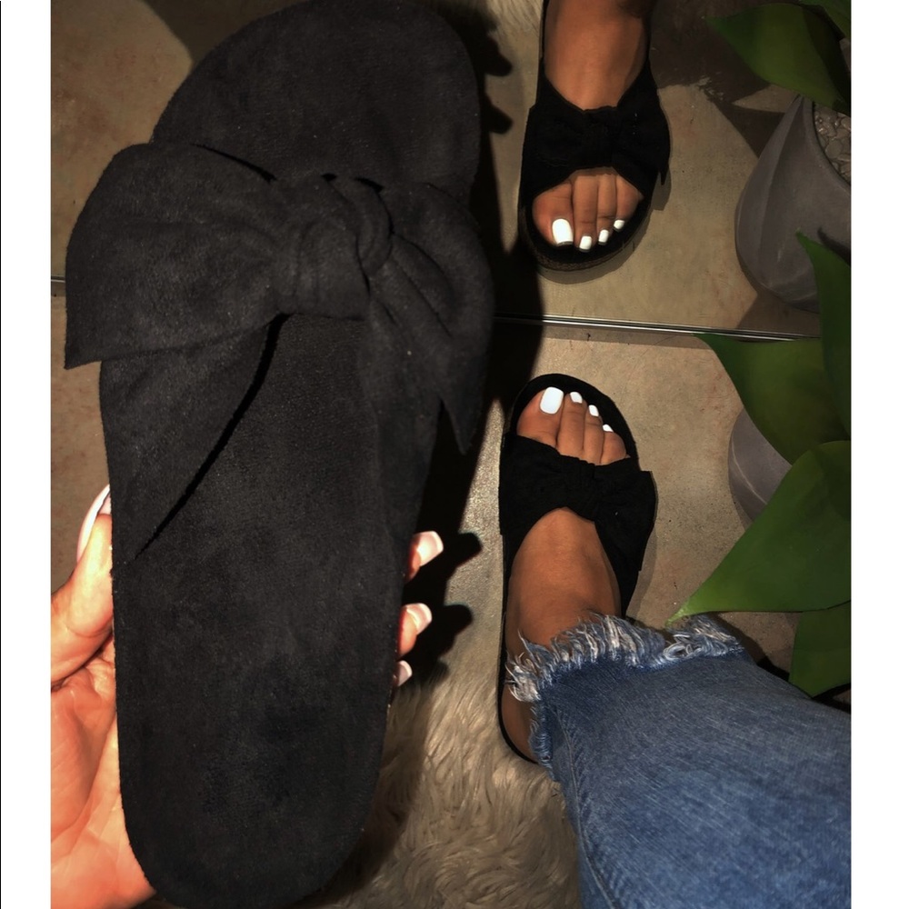 Shop official bee jade sandals size 7